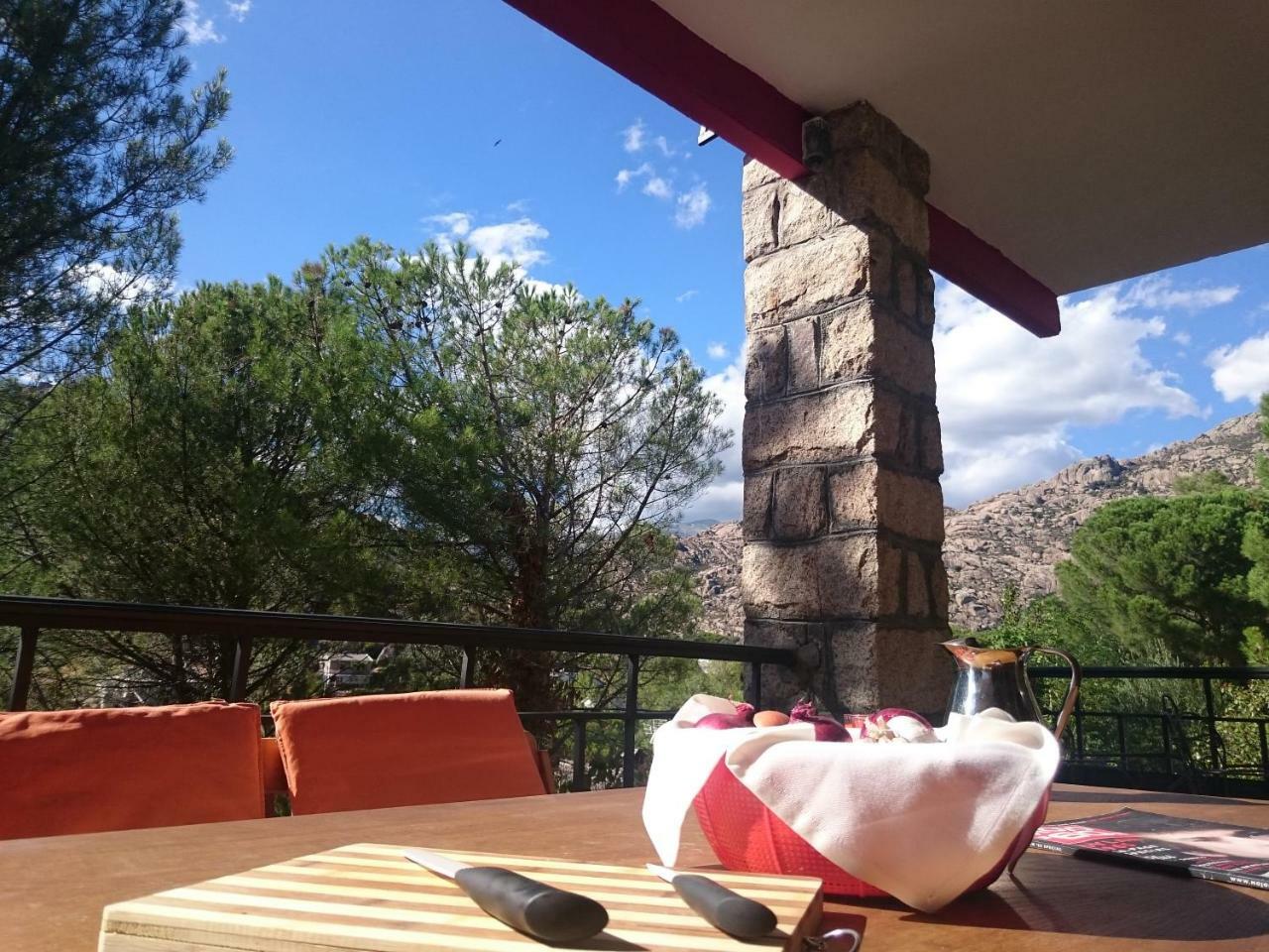 Piedra Libre Apartamentos Мансанарес-ель-Реаль Екстер'єр фото